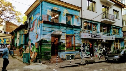 Shops around “Tsar Shishman” str.