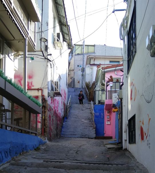 Ihwa stairs.