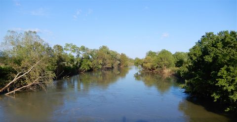 Pineios river photographed from the bridge located at the entrance of Paleopirgos village.