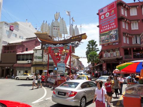 The entrance to JonkerWalk.