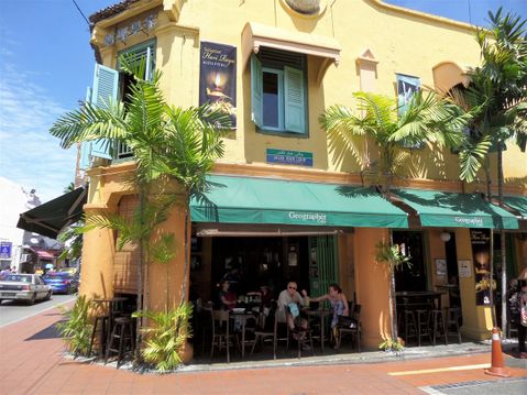 The “Geographér Café”.