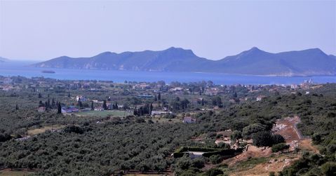 Methoni and Sapientza Island at the background.
