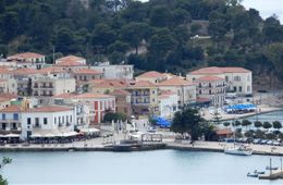 Pylos and Niokastro at the background, behind the trees.