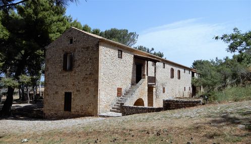The pylos archeological museum inside the Niokastro.