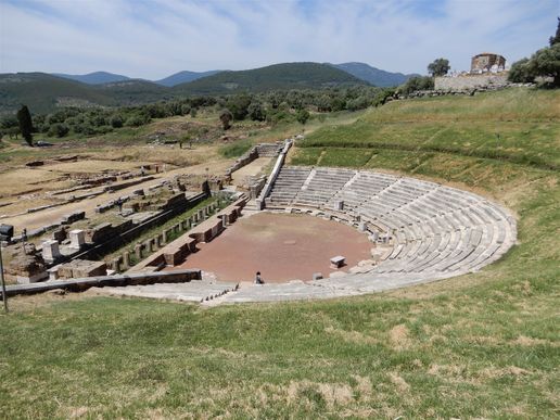 The first monument the visitor encounters is the Ancient Messinian Theater. It was also used for massive political gatherings.