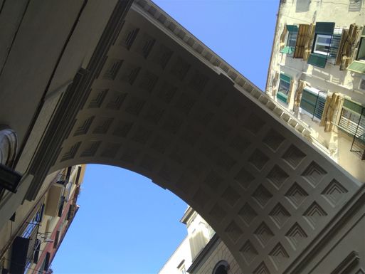 Ponte di Chiaia.