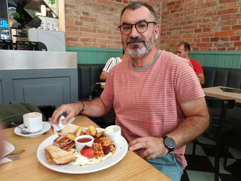 Yummy Irish breakfast at Tomasza Milkbar.