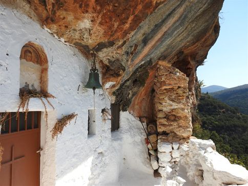 The entrance to Panagitsa.