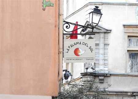 Café du Soleil at Place de la Trinité.
