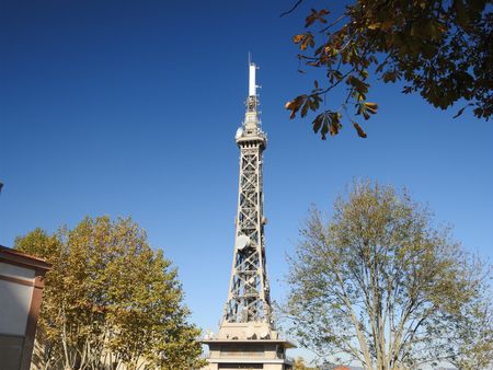 La Tour Métallique.