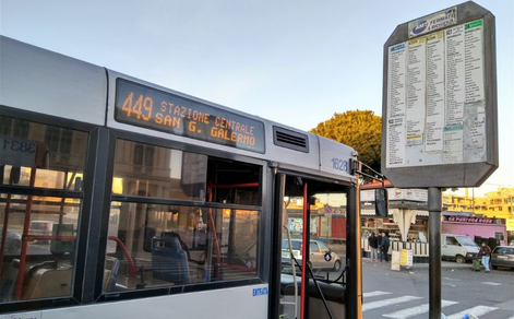 Bus stop at Stazione Catania Centrale (Piazza Papa Giovanni XXIII).
