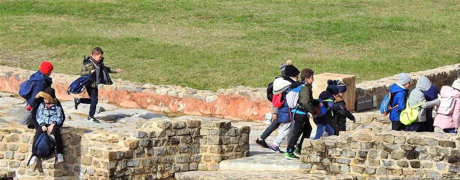 School kids visiting the site.