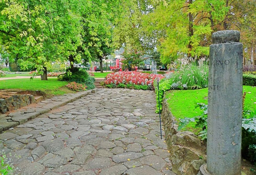 Voie Romaine park. The Roman road and the military marker on the right.