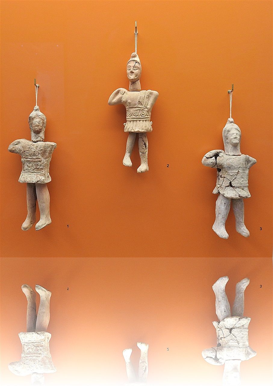 Children toys (dolls) made of terracotta.