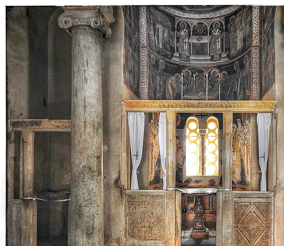 The marble iconostasis of the catholicon.