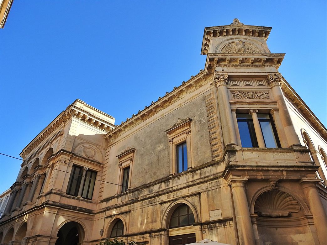 Teatro Massimo Comunale.