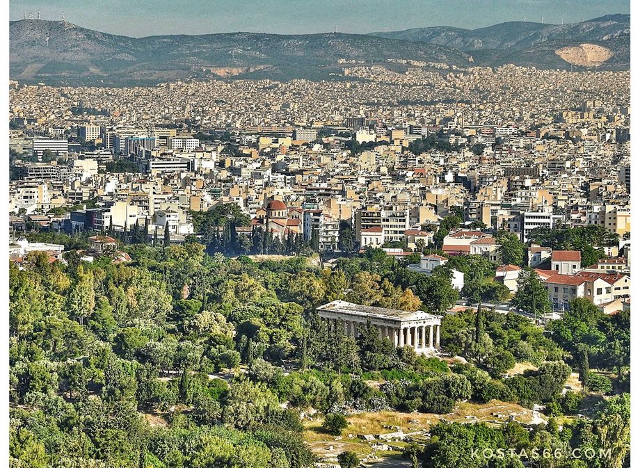 (North-west of the sacred rock). Ancient Agora of Athens (foreground). Temple of Hephaestus (left).