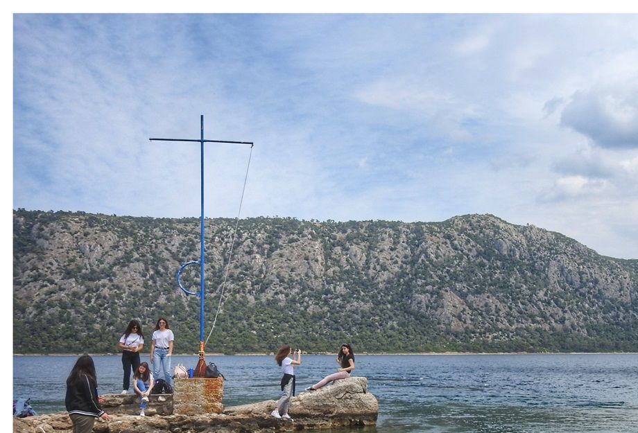 The small canal at the west part of Vouliagmeni Lake, which connects the lake with the Gulf of Corinth.