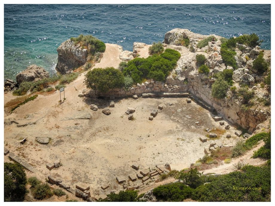 The West court and the Roman house.
