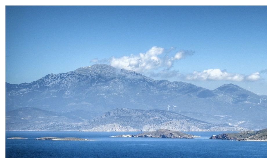 The infamous Alkyonides islands, the epicenter of many earthquakes.