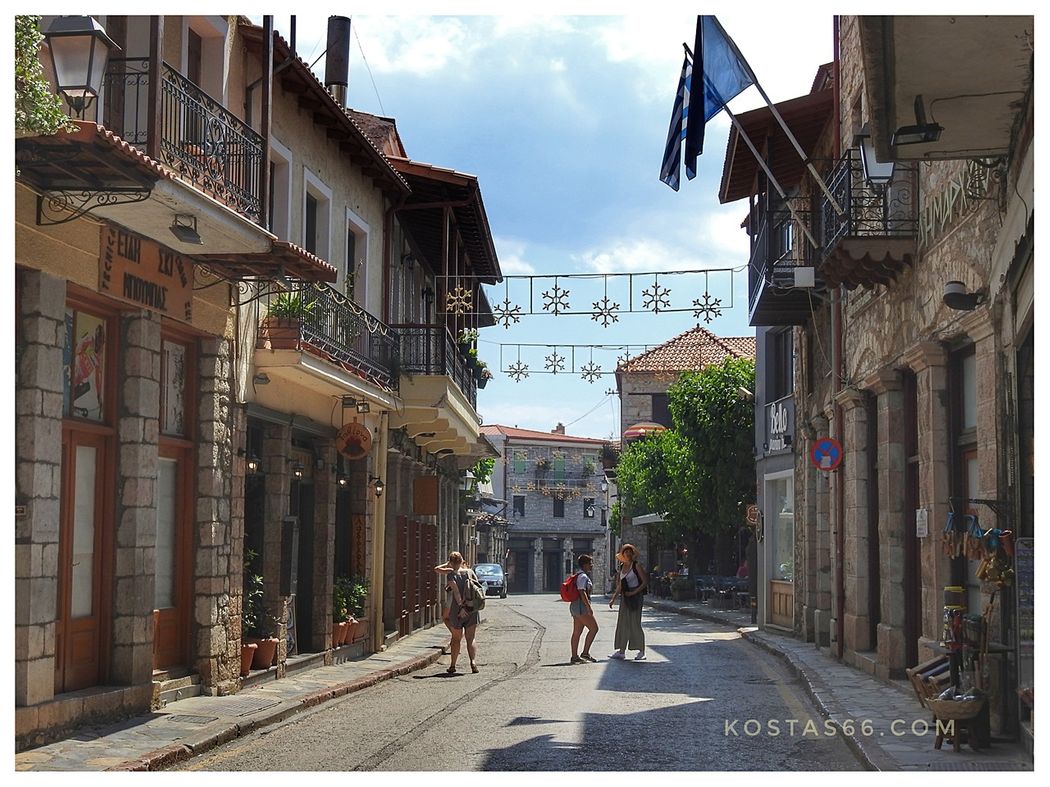 The main road of Arachova.