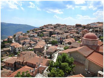The lower part of Arachova seen from the clock tower.