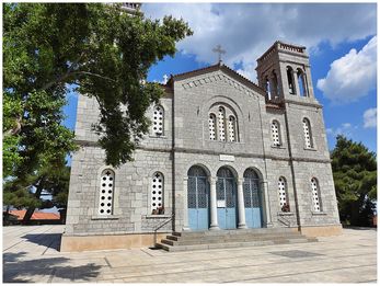 The Church of St George at the upper side of Arachova.