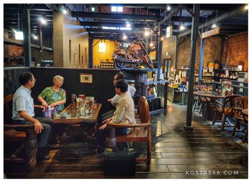 Miyataya coffeeshop.