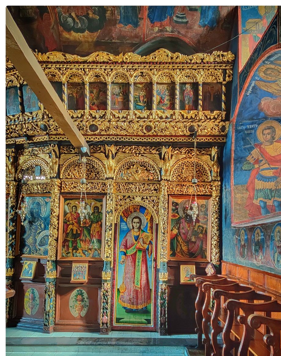 The iconostasis of the church of Holy Mother of God - Kamensko.