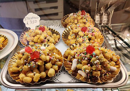 Struffoli.