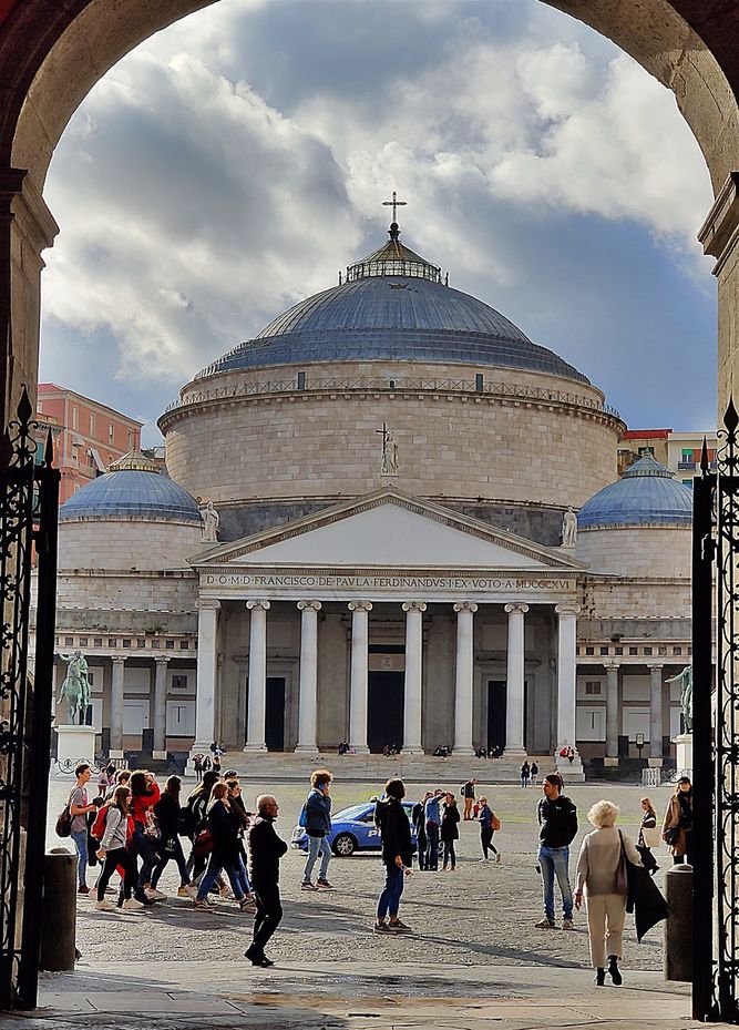 Basilica of San Francesco di Paola seen from Palazzo Reale.