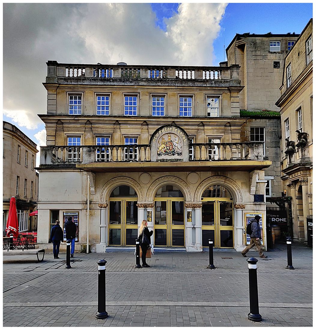 Built in 1805, the Georgian Theatre Royal was beautifully refurbished in 2010. The Main House offers a year-round programme of top-quality drama, including many West End productions, opera, comedy, dance and frequent Sunday concerts.