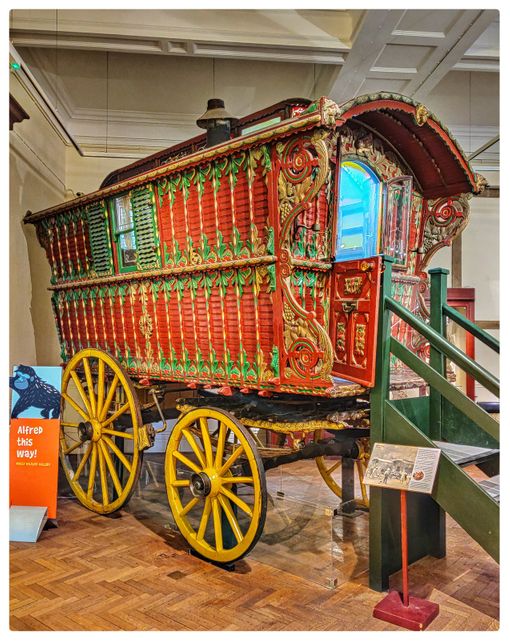A gipsy cart of the early 20th century.