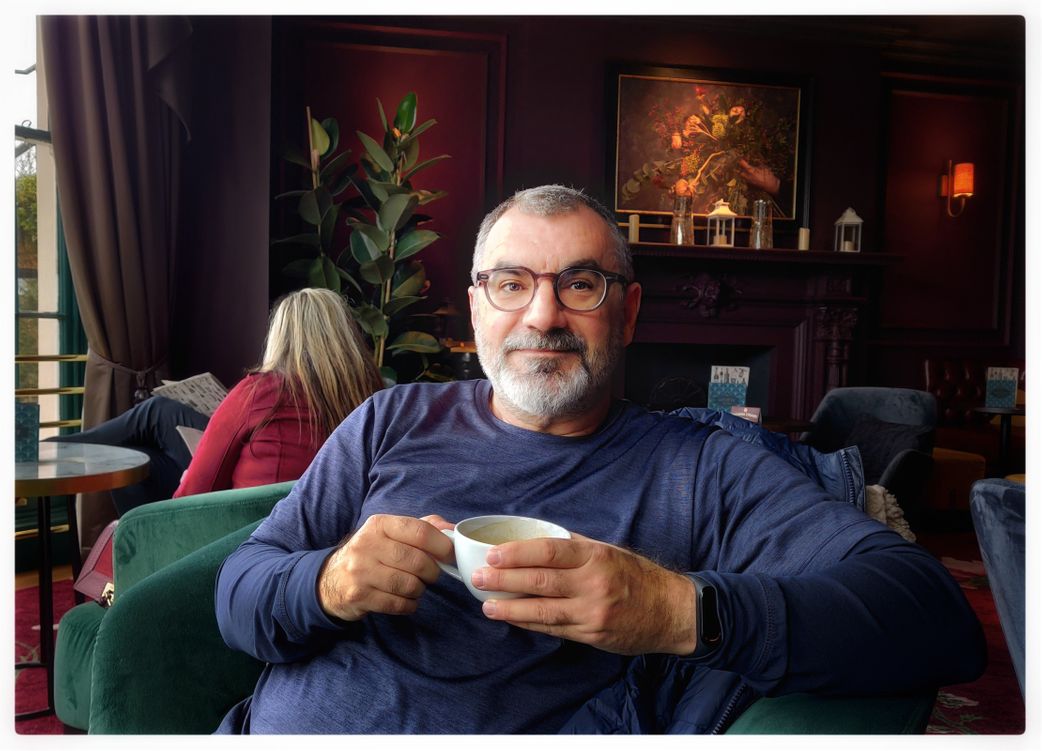 Me at the pub of Avon Gorge Hotel.