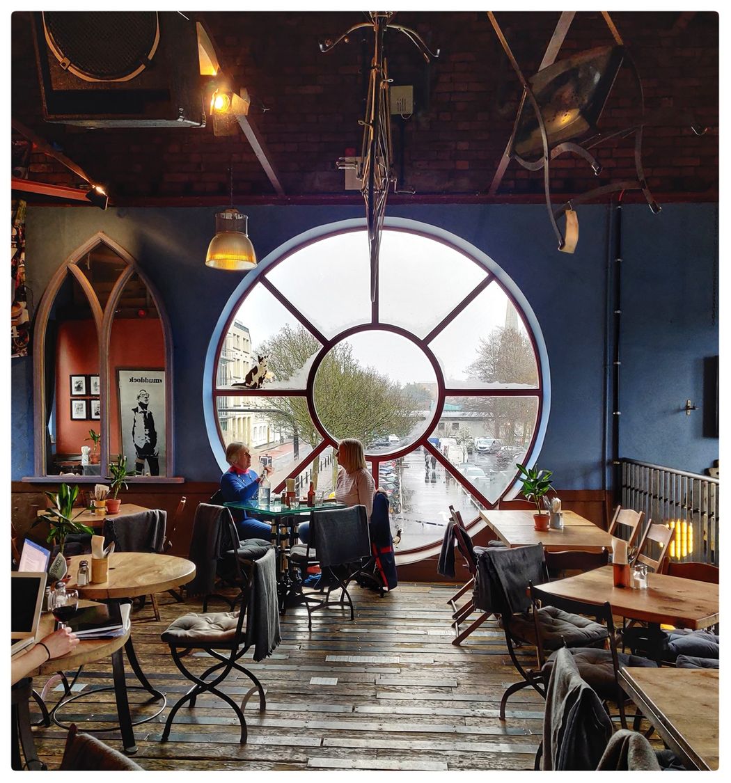 Mud Dock café.