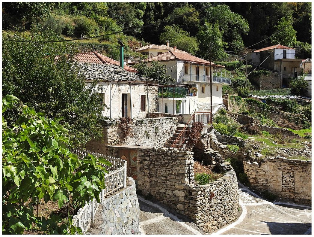 Kastania.