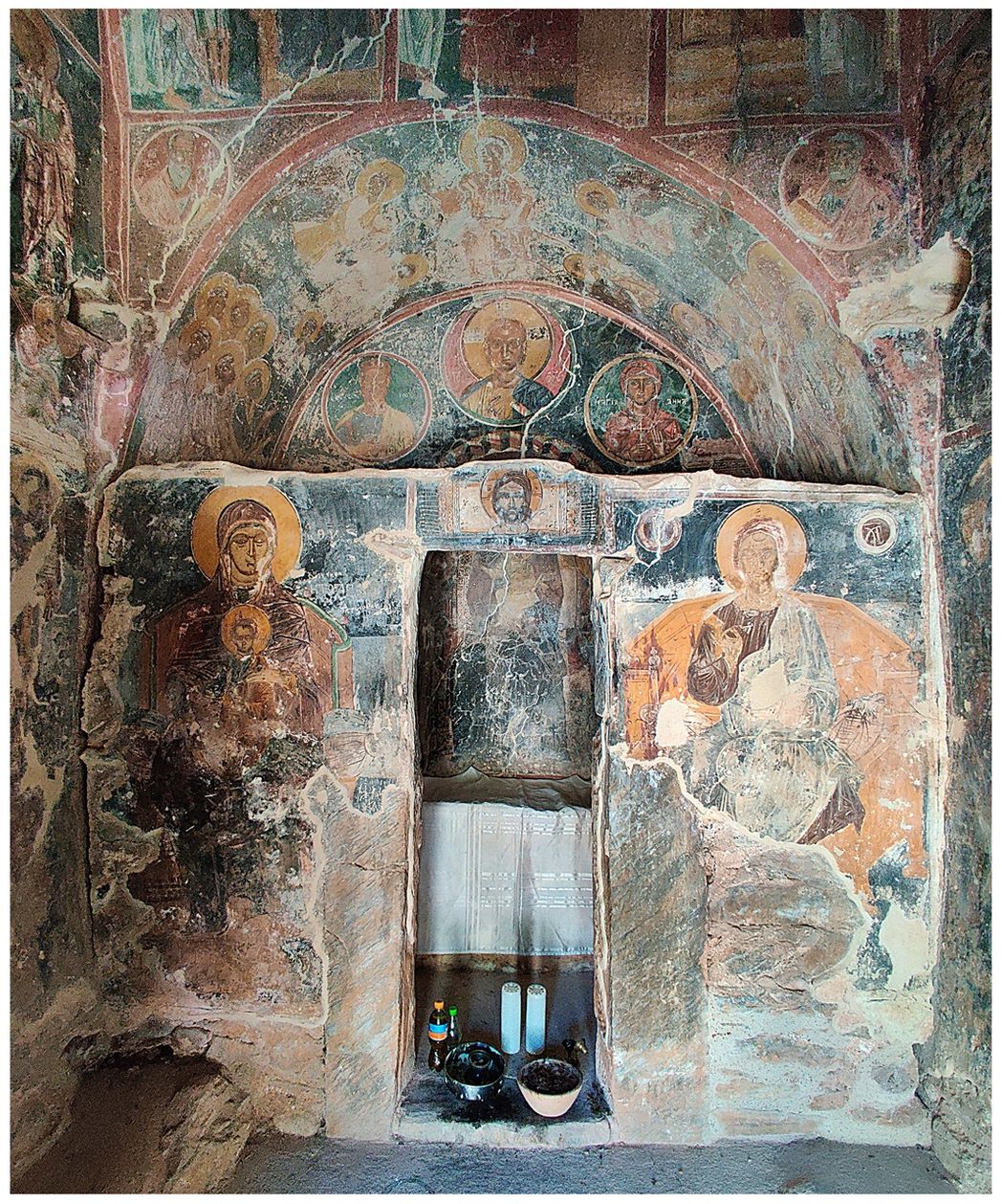 The built stone templon of 'Saint Nikolas' “at Maroulaina”.