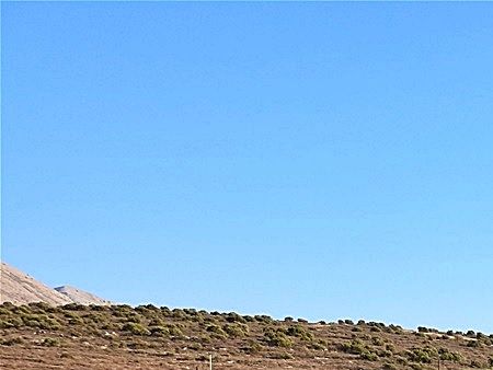 In the area around Mezapos there are small beaches and many natural and manmade caves, where the pirates used to hide their “stock”.