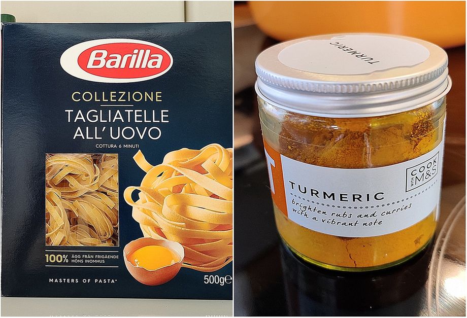 Tagliatelle and turmeric powder.