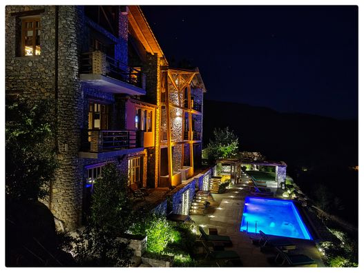 Azanias Chalet in the evening.