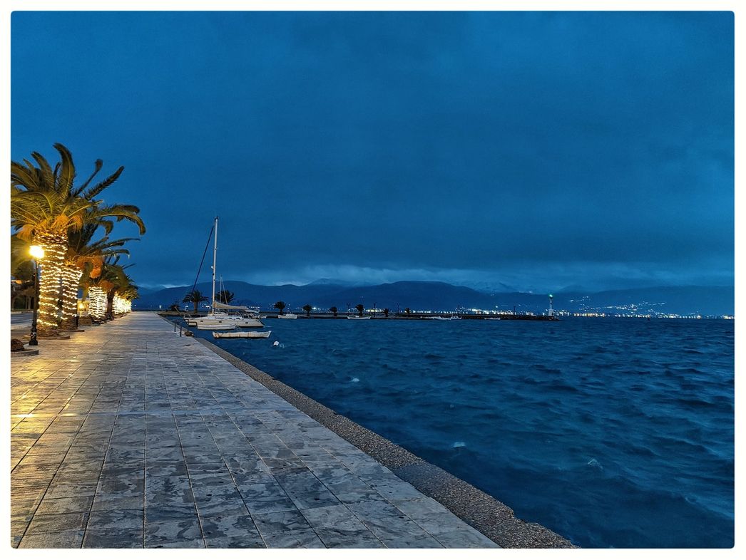 The part of the port, where all the cafes are located.