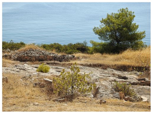 The Roman Necropolis of Kechries.